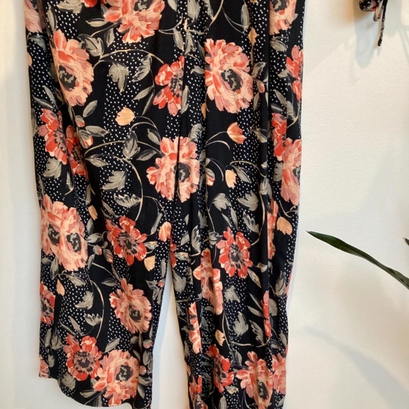 Saltwater Luxe Floral Jumpsuit - Picture 4 of 4